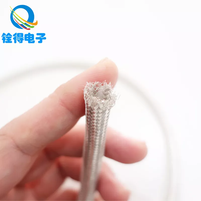 مزایای استفاده از لوله های مش بافته شده با روکش نقره مس خالص چیست؟